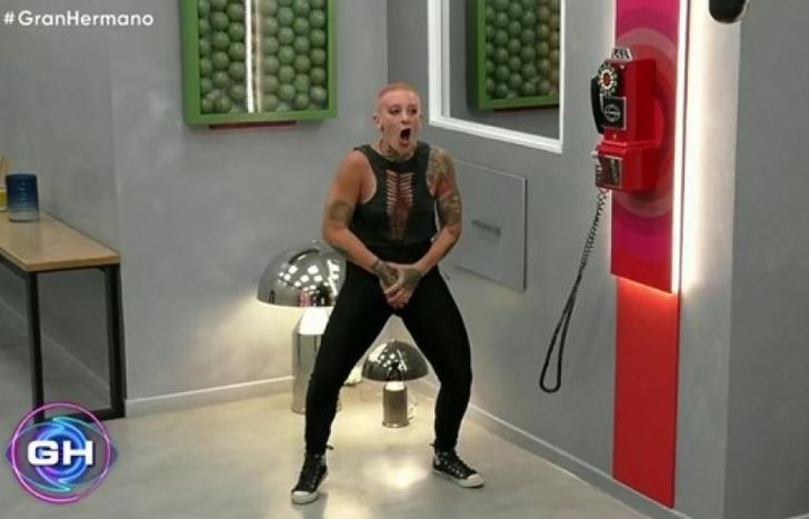 Furia, descontrolada.