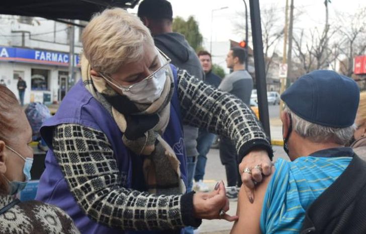 Ante la llegada del frío, es fundamental reforzar la vacunación.
