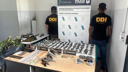 Diario La Unión | Drogas, armas y dinero incautado durate los allanamientos.