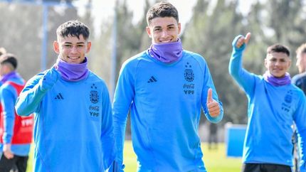 Soler, a la izquierda, lateral de Lanús. Soler, a la izquierda, lateral de Lanús.
