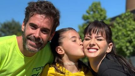 Nicolás Cabré, la China Suárez y Rufina.