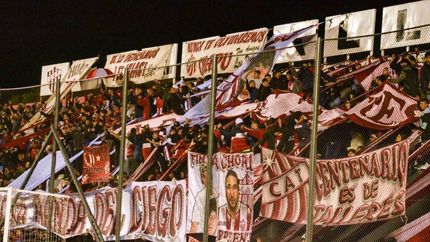Quieren colmado el estadio Comelli.
