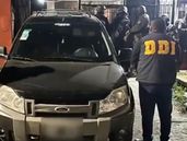 Camioneta incautada a los detenidos.