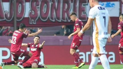 de la cabeza: lanus corto la mala con un gol agonico y volvio a ganar de la cabeza: lanus corto la mala con un gol agonico y volvio a ganar