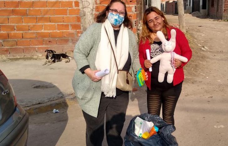 Visitaron cuatro instituciones de la zona.