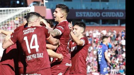 en el nuevo gasometro, lanus quiere soplar mas fuerte que el ciclon