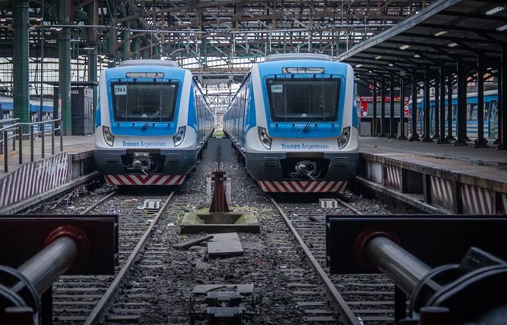 Paro de trenes: desde que asumió Javier Milei, el personal ferroviario perdió un 65%.