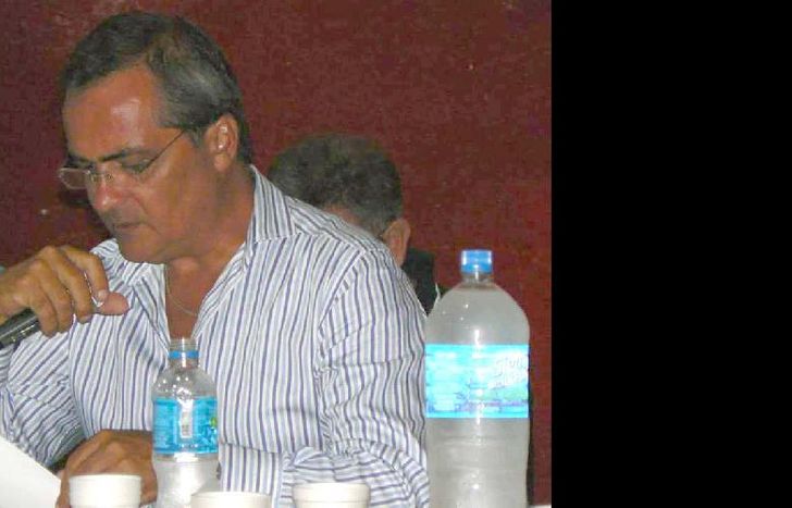 El presidente alegó temas personales y familiares.