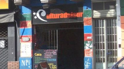 en avenida meeks 1066, temperley.