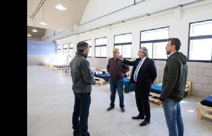 junto a intendente, Néstor Grindetti.