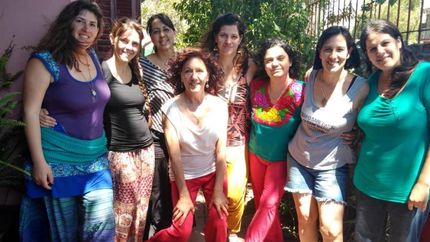 Las mujeres de Mamakilla se encargaran de formar doulas para acompañar a las mamás. Las mujeres de Mamakilla se encargaran de formar doulas para acompañar a las mamás.