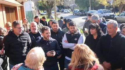 Hubo una reunión en la calle Quilmes y Neglia.