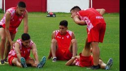 El plantel Milrayitas trabajará en el estadio a al espera de los amsitosos.