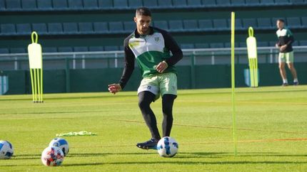 Álvarez tiene propuestas de tres clubes de la Liga Profesional. Álvarez tiene propuestas de tres clubes de la Liga Profesional.