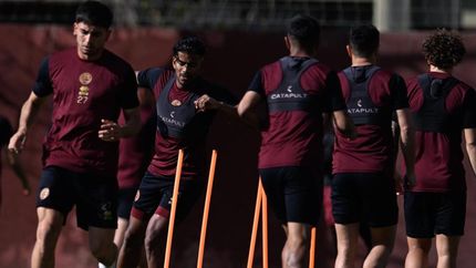Lanús busca sumar otro delantero al plantel.