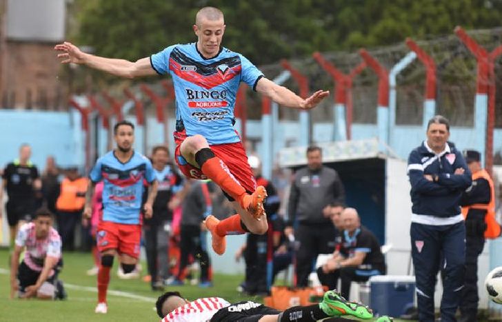 El delantero Santiago De Sagastizábal vuelve a la lista de concentrados del Tricolor de Adrogué.