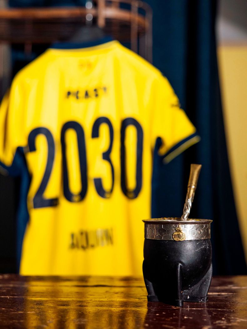 Dylan Aquino firmó hasta diciembre de 2030.