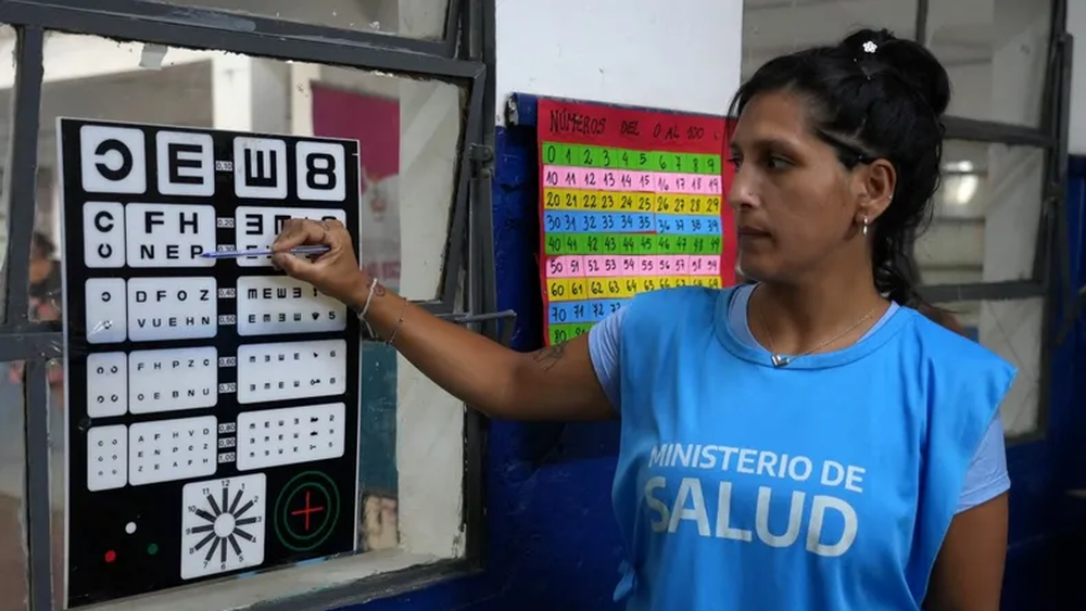 Cuidan la salud de los vecinos de Lomas de Zamora con operativos en los barrios.&nbsp;