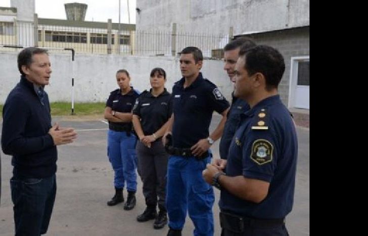 policia-esteban-echeverria