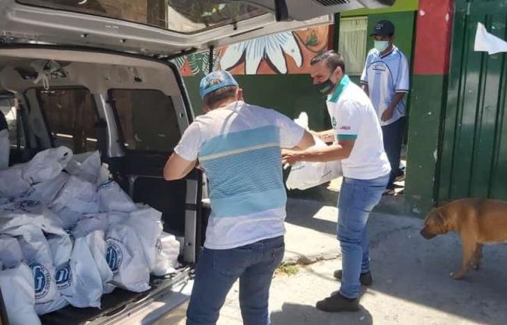 Las entregas se realizaron en distintos barrios de la zona Sur.