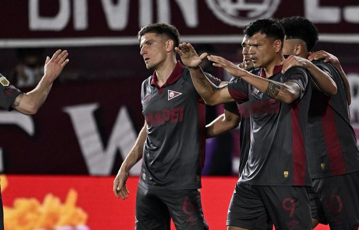 Bou cortó su sequía y volvió a festejar un gol.