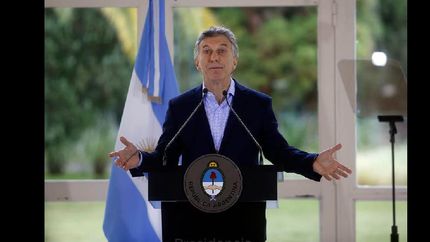 macri anuncio que recortara las becas del plan progresar