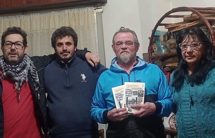 Los autores del libro Temperley tiene historia, texto que salió a la luz en 2022.