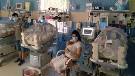 nacieron trigemelos: no tiene logica explicarlo con estadisticas, es un milagro