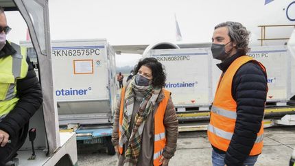Carla Vizzotti, junto a Santiago Cafiero.