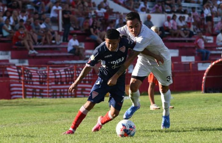 Luis Pérez fue el  mejor jugador de Los Andes.