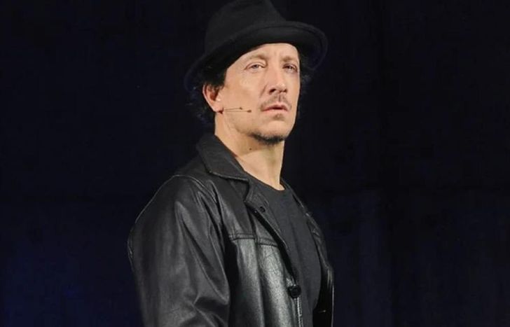 Nico Vázquez, como Rocky.