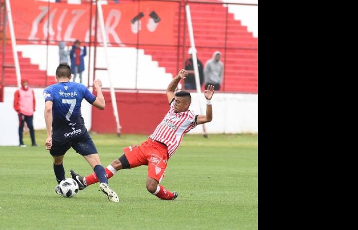 Zeballos, uno de los mejores ante Brown, se lesionó el jueves y es duda.