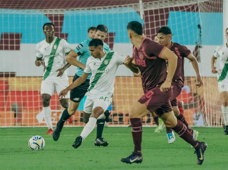 David Zalazar en acción. David Zalazar en acción.