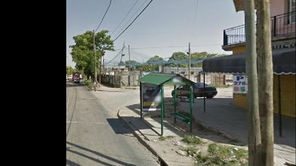 El ataque ocurrió en el cruce de las calles Santa Ana y Piedrabuena.