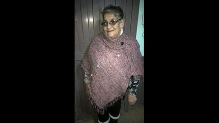 la vecina de lomas que con 80 anos recien cumplidos suena con estudiar computacion