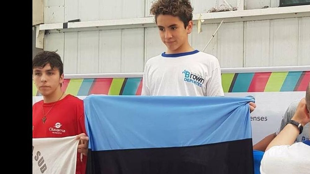 Sebastián Segura se llevó la carrera final de los 200 metros libre en Mar del Plata.