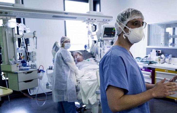 Comienzan a bajar los casos de Coronavirus en el país.