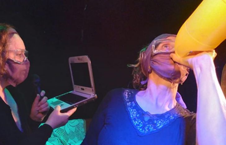 Gratis, en el Teatro Roma.