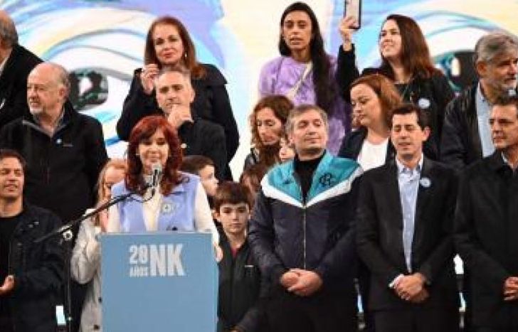 Tras un sábado de negociaciones.