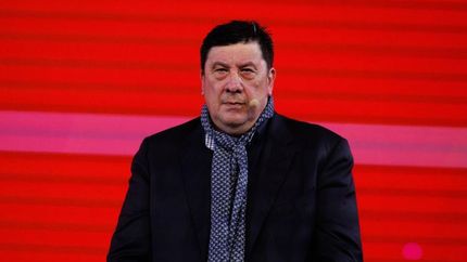 El Mono Burgos fue despedido de una cadena.