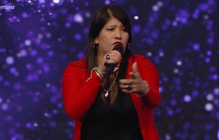 Brilló cantando cumbia.