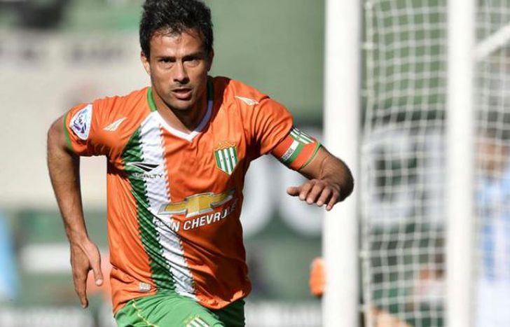 Darío está en charlas permanentes con los dirigentes.