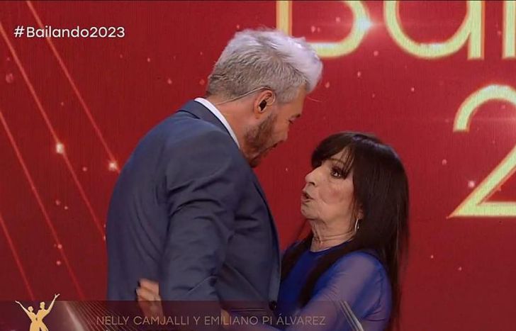 Picante cruce de Nelly y Marce.