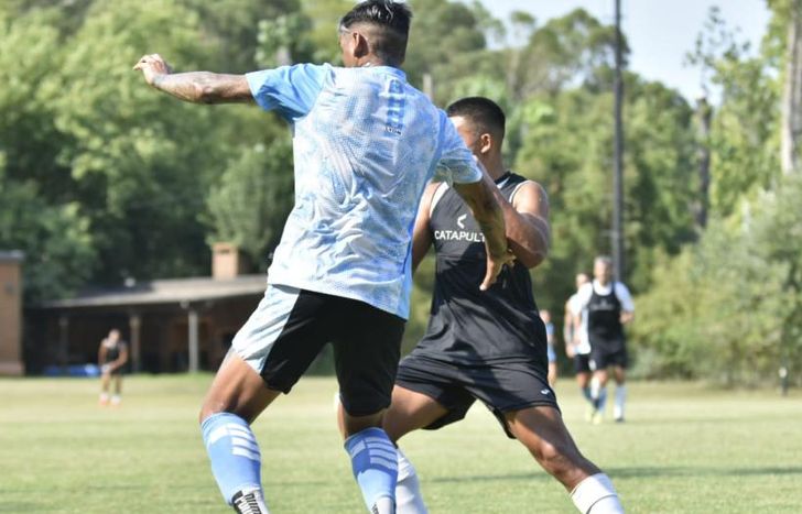 Los titulares de Temperley no pudieron con sus pares de Fénix.