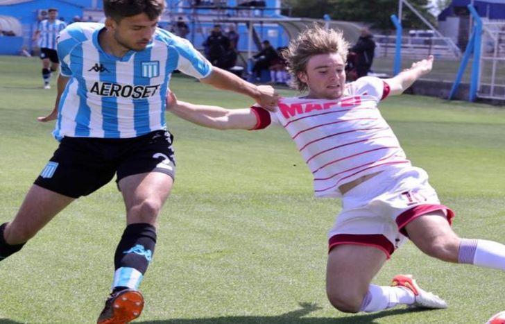 Pedro de la Vega volvió a anotar en la Reserva.