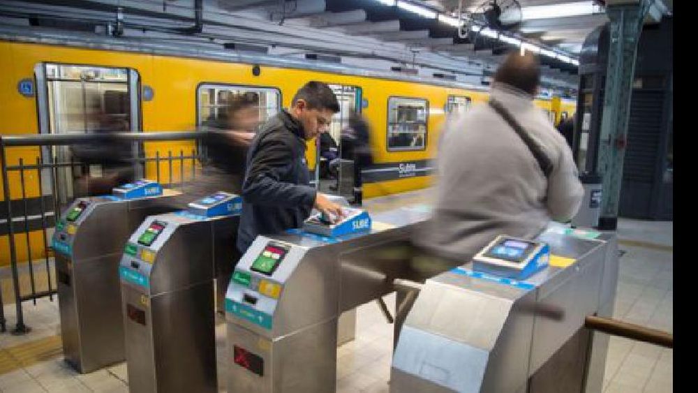 A partir de este martes vuelve a aumentar la tarifa de subte