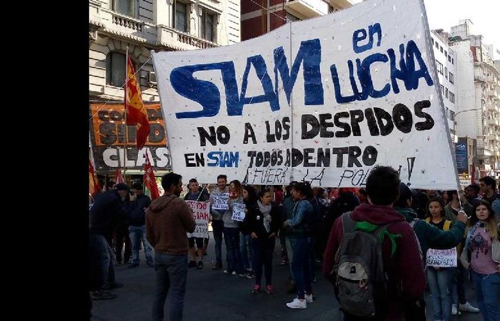 Le pedimos a la gobernadora que no ampare ninguna estafa contra el Estado, expresaron.