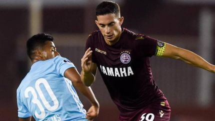 En Lanús, los hinchas se ilusionan con el mensaje de Marcone. En Lanús, los hinchas se ilusionan con el mensaje de Marcone.