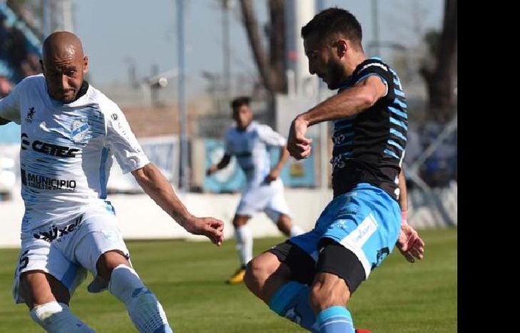 RobertoBrum jugó como único volante central, se sintió cómodo y valoró el esfuerzo del equipo.
