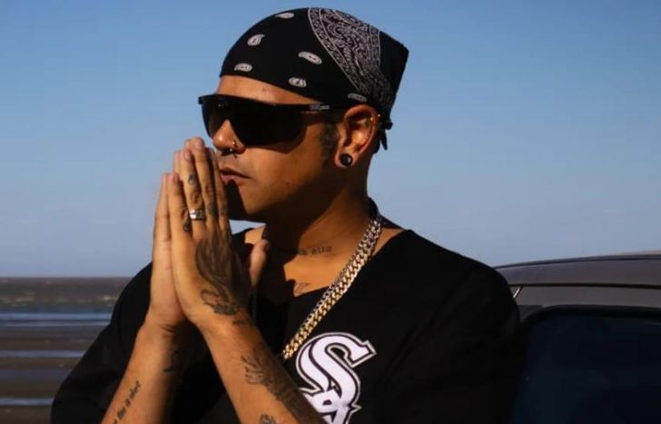 La canción ya se puede escuchar en todas las plataformas digitales.